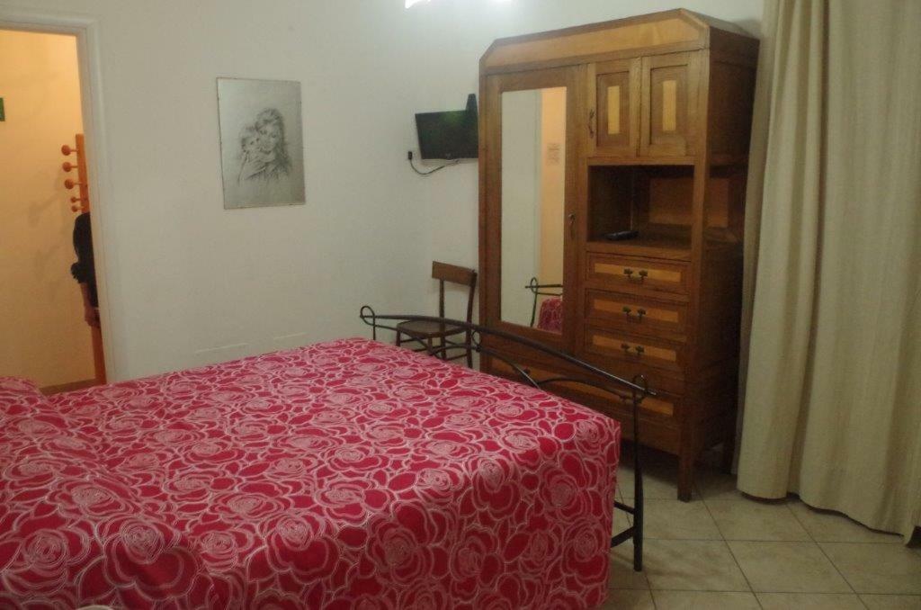 B&B Zia Lina Dongo Esterno foto