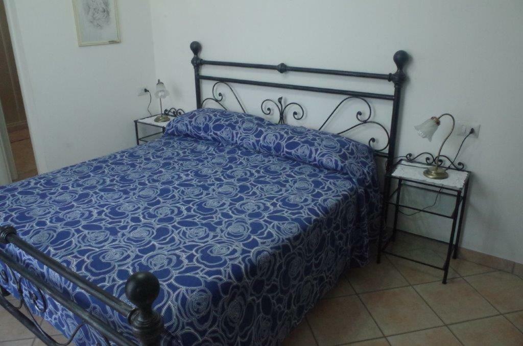 B&B Zia Lina Dongo Esterno foto