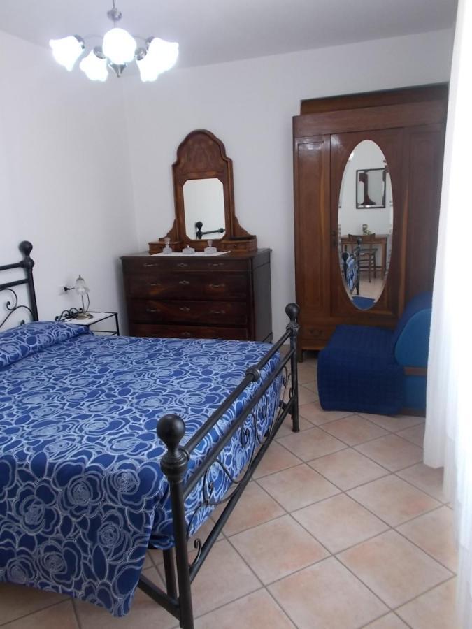 B&B Zia Lina Dongo Esterno foto